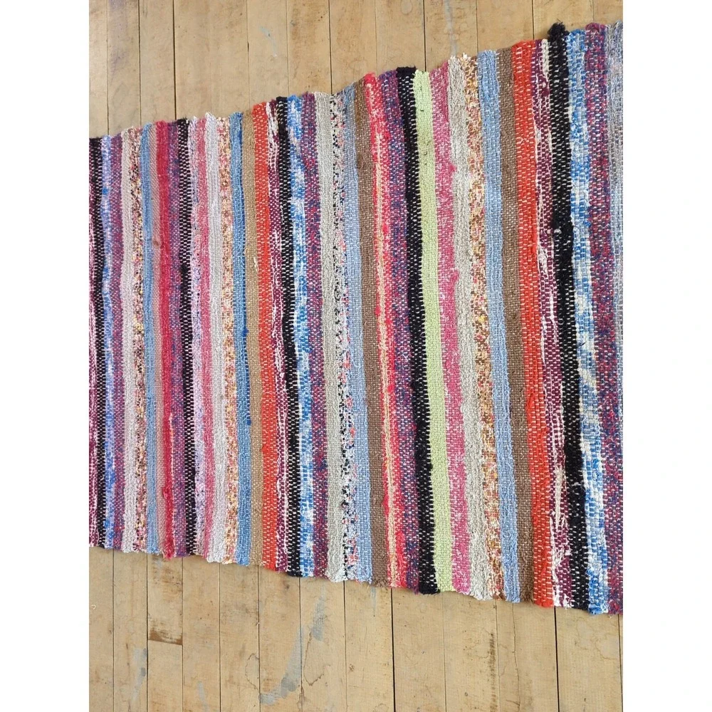 Antique Imported Swedish HandMade Rag Rug Runner (22.5 x 133 inches )‎